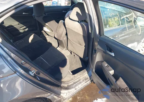 2008 Honda Accord 2.4 Lx-P z USA, uszkodzony, nr VIN 1HGCP26428A109632